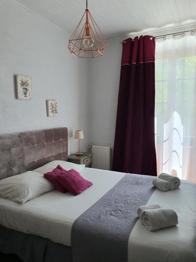 Ma Petite Auberge กาสเตลลาน ภายนอก รูปภาพ