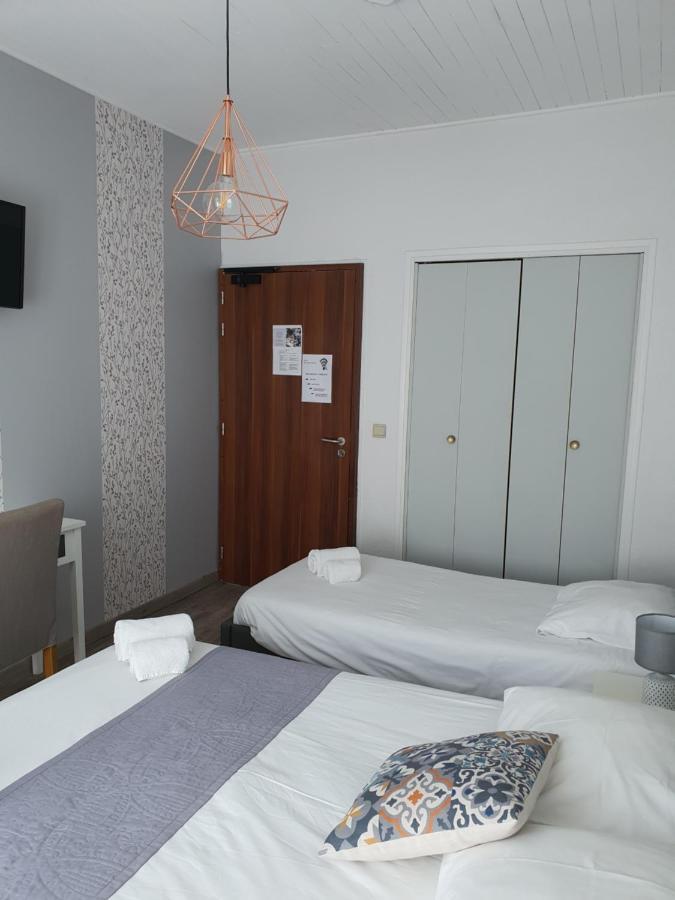 Ma Petite Auberge กาสเตลลาน ภายนอก รูปภาพ