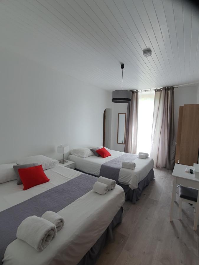 Ma Petite Auberge กาสเตลลาน ภายนอก รูปภาพ