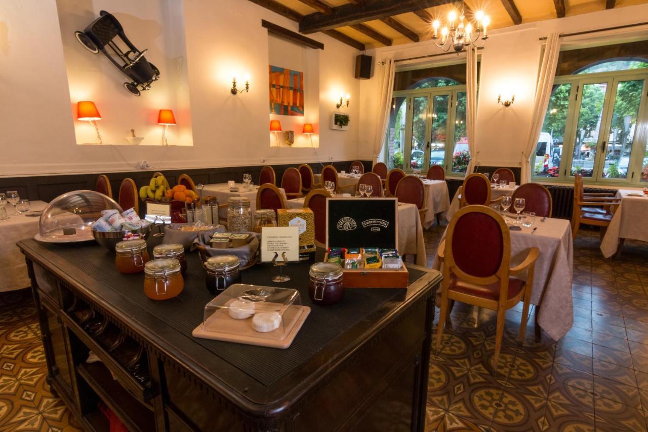 Ma Petite Auberge กาสเตลลาน ภายนอก รูปภาพ